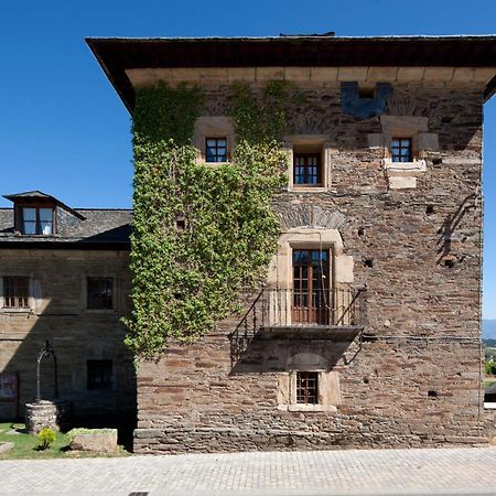 Prada a Tope - Palacio de Canedo Canedo (Leon) Exterior foto